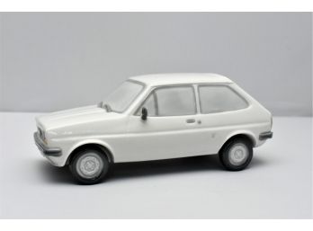 Lladro '1976 Ford Fiesta (Beige)' Figurine No 7017