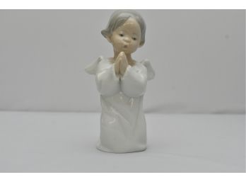 Lladro 'Angel Praying' Figurine No 4538