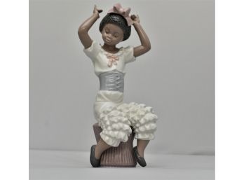 Lladro 'Rhumba' Figurine 5160