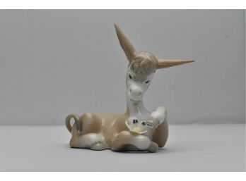 Lladro 'Donkey In Love' Figurine No 4524