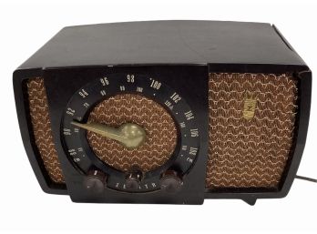 Old Working Zenith Bakelite Table Radio