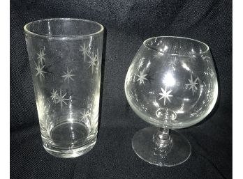 Nice 11 Pc Lot Of Mid Century Modern Star Etched Barware