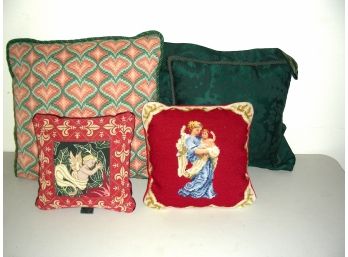 Lot Of 4 Christmas Pillows