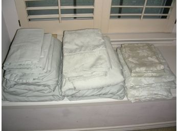3 Sets Of Sea Foam Green Color King Size Sheets