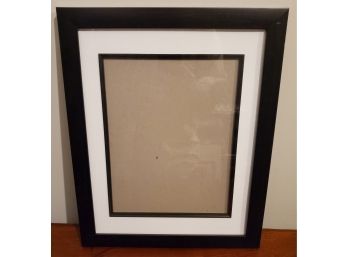 Black & White Matting Photograph Or Artwork Frame - Visible Area Of 8' X 10 1/2'