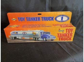 SUNOCO TOY TANKER Truck Collectible 1st Of Series 1994