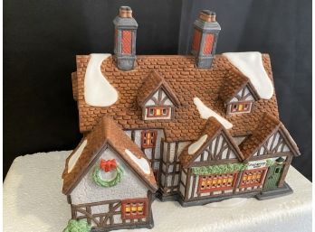 DEPARTMENT 56 Dicken's Village Series Ashbury Inn 1991