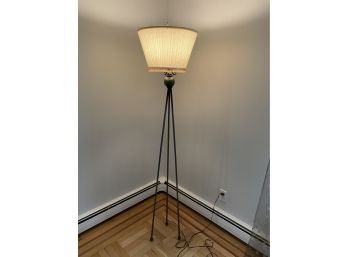 Tripod Floor Lamp With Shade