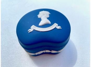 Wedgwood 1952 Silver Jubilee 1977 Blue Ceramic Trinket Box