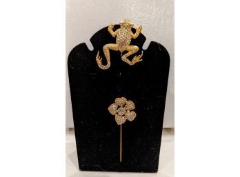 DESIGNER VINTAGE STICK PIN AND FROG PIN WITH JUST THE RIGHT AMOUNT OF BLING FOR ANY JACKET OR HAT