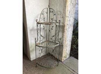 Cute Vintage Wrought Iron Folding Corner Shelf - Very Good Condition - Nice Worn Paint / Rusty Finish