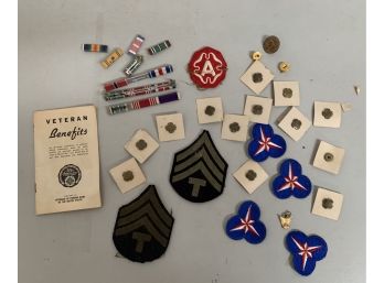 Vintage Military Pins / Patches LOT! A8