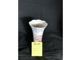 Lenox Vase 9.25 In Original Box Butterfly Meadow Pattern