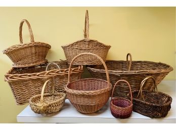 Large Assortment Of Vintage Baskets