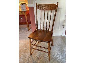 Attractive Vintage Side Chair