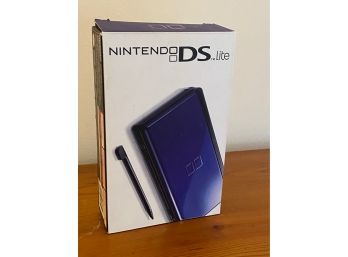 Nintendo DS Lite