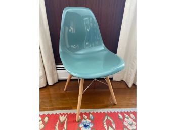 Mid Century Modern Eiffel Molded Accent Chair By Elizabeth Eakins NY