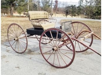 A Horse Drawn Piano Back Runabout Cart, C. 1922 Made By Reed & Forman, Poughkeepsie, NY