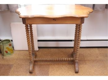 Beautiful Vintage Accent Table