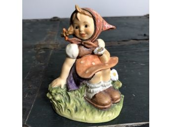 Goebel Hummel Figure 'In The Meadow' #408