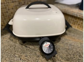 Electric Skillet With Lid