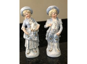 2 Figurines - Man And Woman Dressed In Blue