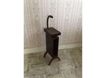 Vntage Side Table With Handle