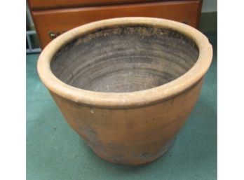 Large Tan Clay Pot