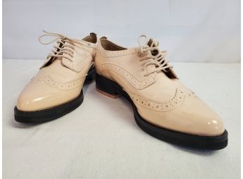 Gunmetal Marushka Women's Pale Peach Patent Wingtip Toe Oxford Shoes Size 8