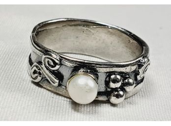 Silver Tone Pearl Ring