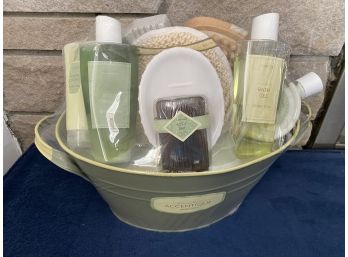 Bath And Body Gift Set