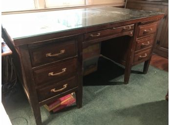 Seven Drawer Executive's Desk With A Glass Top
