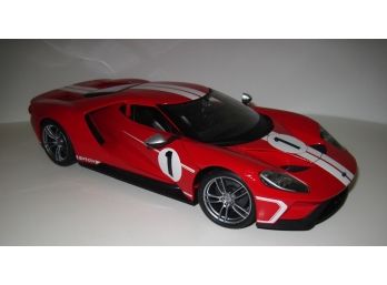 Maisto 2017 Ford GT Special Edition  Diecast 1:18 Scale