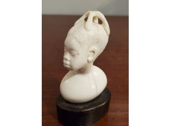 Beautiful Small African Girl Bust On A Wood Base - Grain Swirls