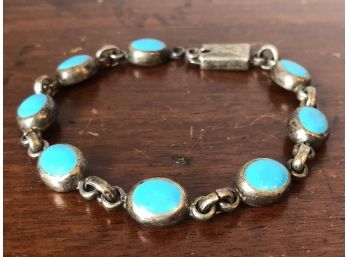 Beautiful Turquoise & Sterling Silver Vintage Bracelet