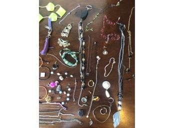 Lot Of Costume Jewelry For Parts & Projects -  Chains, Beads, Pendants, Earrings, Extras, Parts, & More!!!