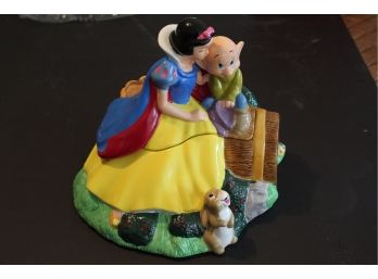 DISNEY Snow White & Dopey Cookie Jar