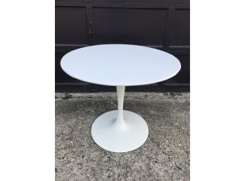 Iconic MID CENTURY MODERN Tulip Dining Table