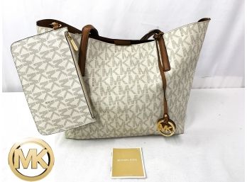 Michael Kors Large Leather Tote & Wallet/Zip Pouch