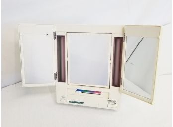 Windmere Lighted Tri-Fold Makeup Mirror