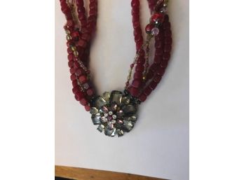 Great Looking Neckace, Multi Strand, Shades Of Purple