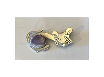 Funky CAT PIN! Check It Out!!