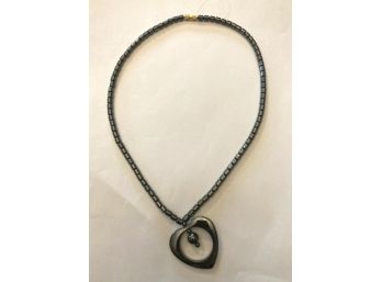 Vintage Un Metal Necklace With Heart Pendant