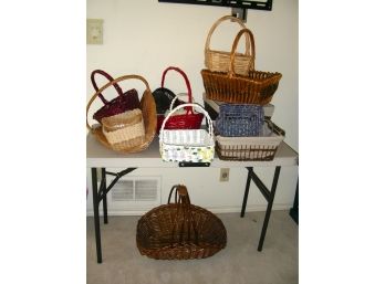 Lot Of 14 Baskets