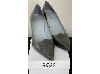 BCBG Paris Green Leather Heels Size 8B