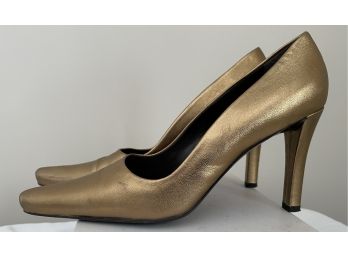 DESMO Gold Heels Made In Italy Size 8