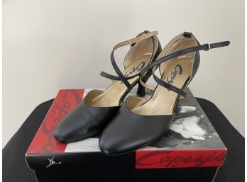 CAPIZO Black X Strap Dance Shoes Size 7.5