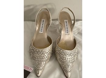 CAPARROS Vanity Ivory Silk Hand Beaded Heels Size 7.5