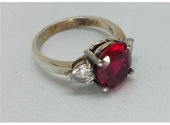 Lovely Vintage Size 7 1/2 Large Garnet & CZ Sterling Sterling Silver Ring Marked 925