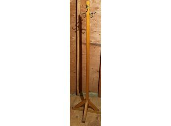 60' Contemporary Oak Stick Hall Tree With Hooks